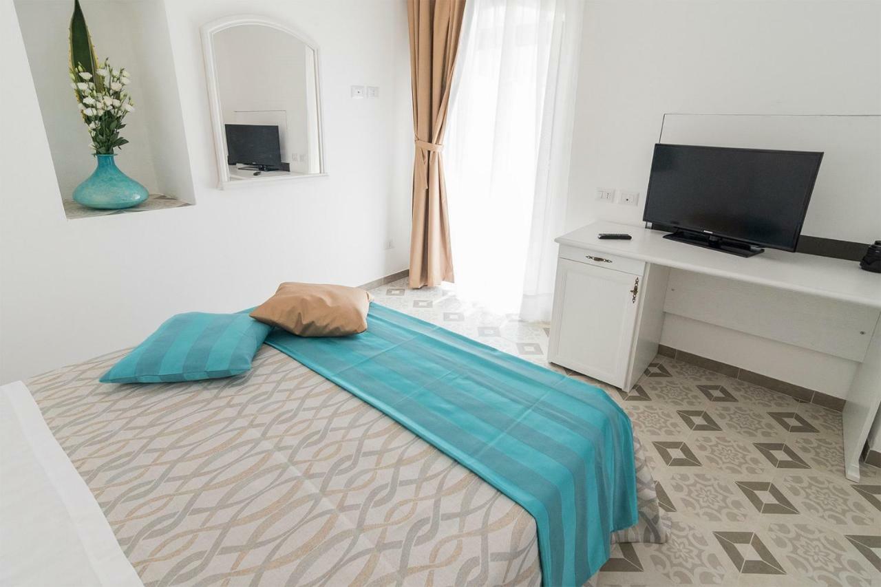 Residenza La Nivera Miglionico Bagian luar foto